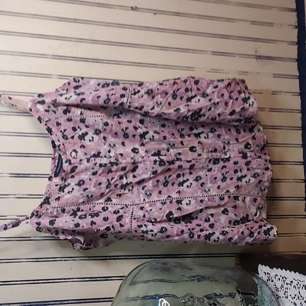 American Eagle Outfitters floral top